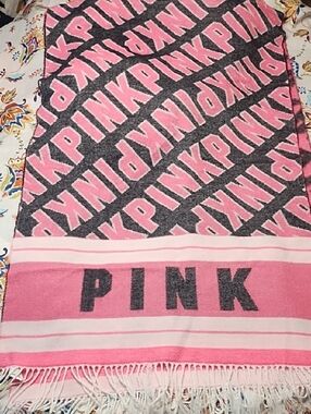 PINK Victoria's Secret Throw